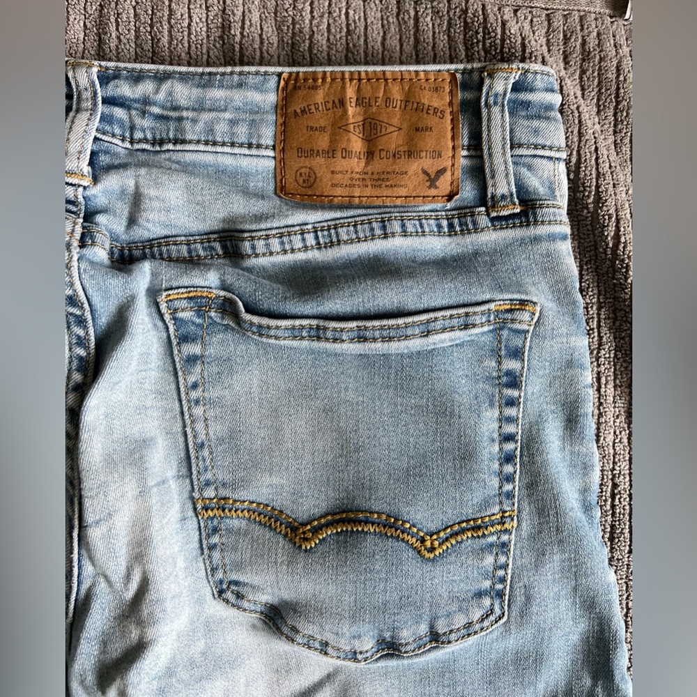 American Eagle - Slim Active Flex Men’s Light Wash Jeans